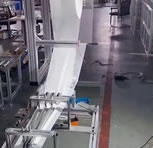 友邦一拖二口罩機(jī)解決一罩難求